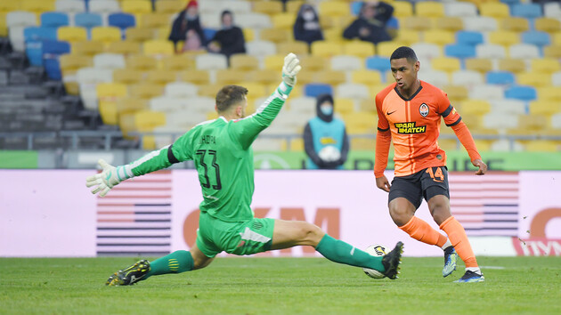 "Шахтер" набрал три очка