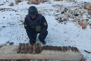 Украинские саперы обезвредили почти 1,5 тысячи снарядов и мин в зоне ООС за неделю: фоторепортаж