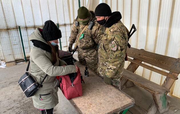 У штабі нагадали правила перетину лінії розмежування на українських КПВВ