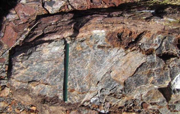 Ученые нашли «кирпичики жизни» в породах возрастом 3,5 миллиарда лет