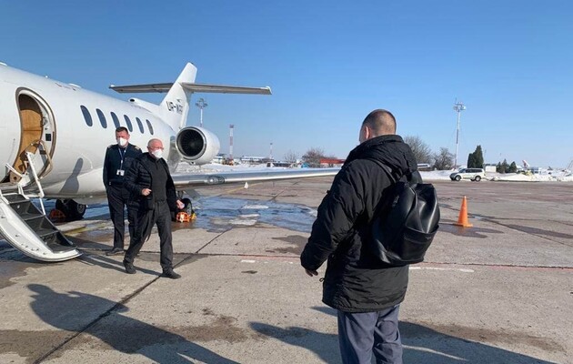 Экс-первый замглавы ПриватБанка пытался улететь из Украины на самолете Коломойского