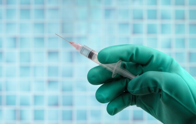 Тим, хто одужав від COVID-19, вистачить однієї дози вакцини