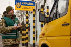 Україна дозволила в'їзд авто на придністровських номерах до вересня 