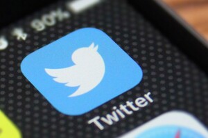 Twitter навсегда заблокировал 373 аккаунта, 100 из которых связаны с Россией