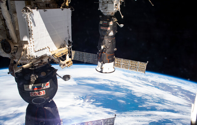 Екіпаж МКС шукає третє можливе місце витоку повітря