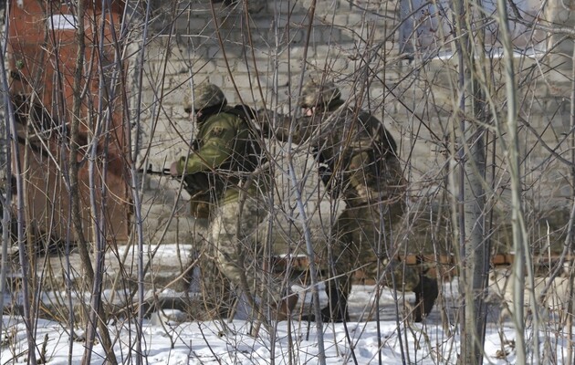 Окупанти вдарили з гранатометів по ВСУ на Донеччині 