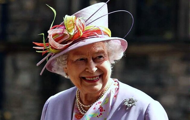 Королева Єлизавета ІІ зізналася, що щеплення від коронавірусу було безболісним
