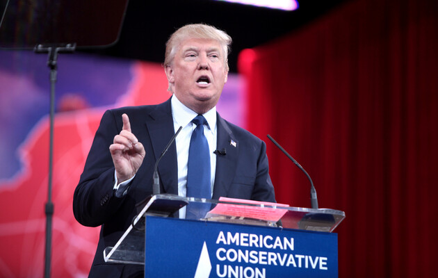 Трамп висловив готовність "утретє" перемогти демократів