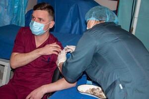 Правительство подсчитало количество вакцинированных за пять дней украинцев