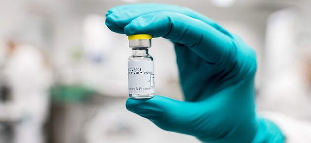 Головний інфекціоніст США розповів, якій із вакцин проти коронавірусу надає перевагу