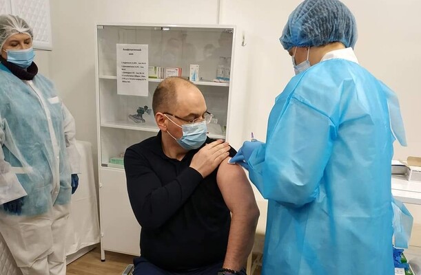 Степанов обещает, что до лета в Украине планируют делать 5 млн COVID-прививок в месяц