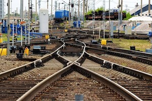 «Укрзалізниця» призупиняє продаж квитків у Житомирі та Чернівцях 
