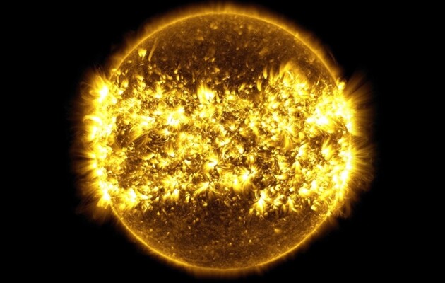 Нейросеть превратила рисунки Солнца в аналоги снимков SDO