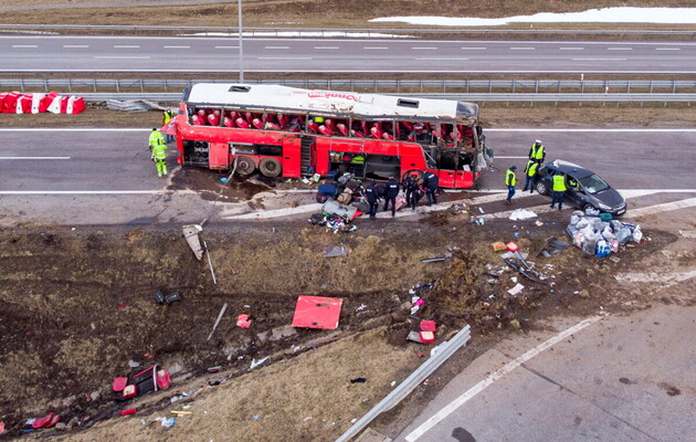 ДТП с украинским автобусом в Польше: в больнице остаются еще 24 пострадавших