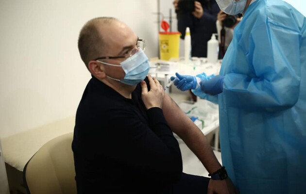 В Украине процесс вакцинации от коронавируса идет не по плану - Степанов 