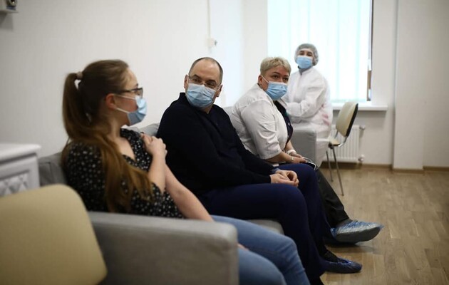 Вакцинація від COVID-19: Степанов закликав прискорити темпи 