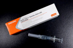 В Україні схвалили китайську вакцину від Sinovac