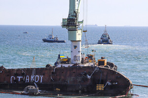 Власник танкера Delfi заплатить 2,7 мільйона компенсації 