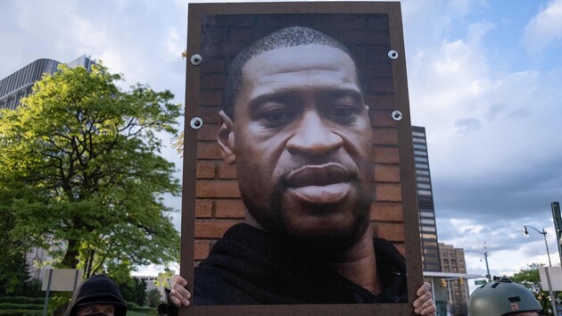  Судові слухання у справі про загибель Джорджа Флойда можуть початися вже найближчим часом