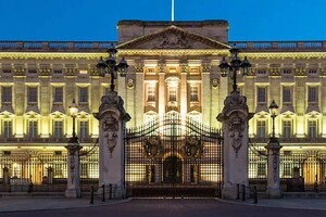 В Букингемском дворце отреагировали на заявление о расизме в интервью принца Гарри и Меган Маркл