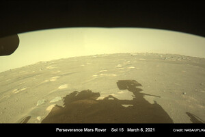Марсохід Perseverance зробив знімок своєї тіні 