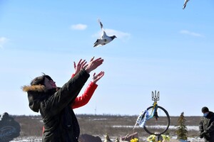 На горе Карачун почтили память погибших в боях за Донбасс добровольцев: фоторепортаж