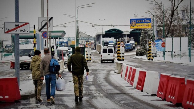 Количество украинцев которые имеют вид на жительство в Польше превысило 250 тысяч