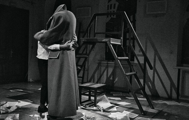 "Шинель" покажуть на великій сцені Театру на Подолі 1 квітня