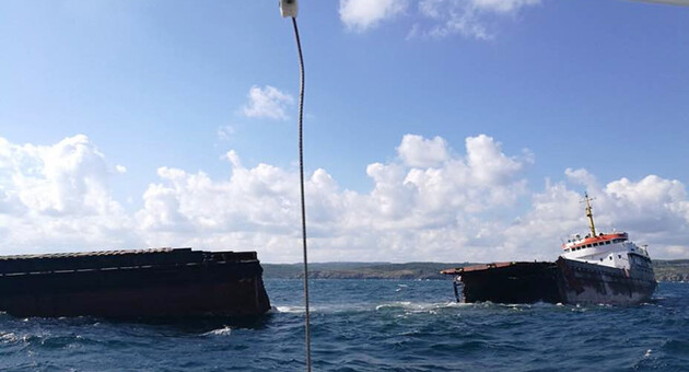 В Черном море затонуло судно — двое украинских моряков погибли 
