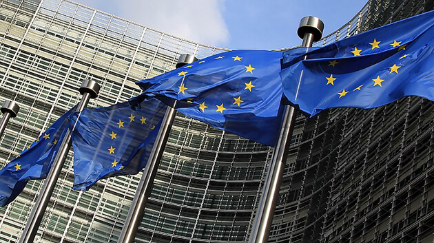 Єврокомісія почала обговорення введення електронних віз на в'їзд в ЄС для громадян третіх країн 