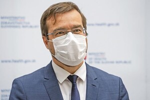 Міністр охорони здоров'я Словаччини пішов у відставку через російську вакцину 