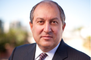 Президент Вірменії потрапив до лікарні з проблемами серця – ЗМІ 