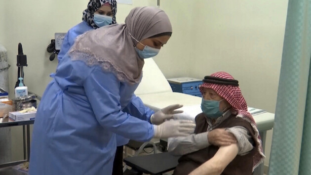 Саудовская Аравия ввела более 2 млн доз вакцины против COVID-19