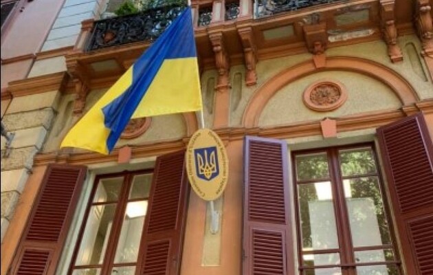 Украина будет открывать «дистанционные посольства»