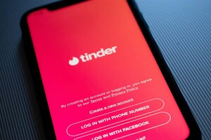 Tinder внедряет функцию проверки опасных партнеров