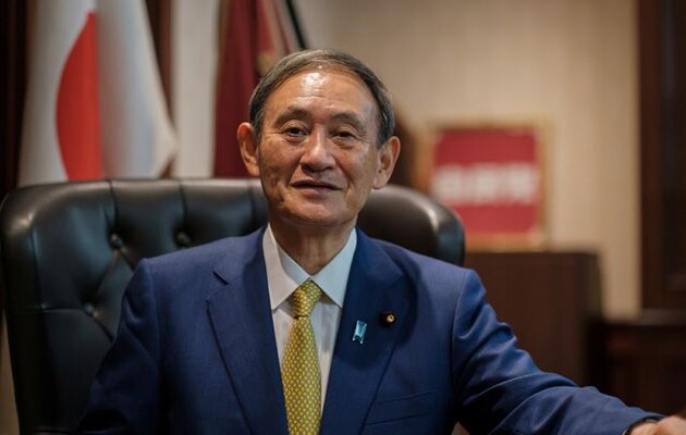  Прем'єр-міністр Японії Есіхіде Суга