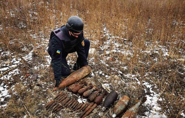 Украинские саперы за сутки обезвредили полторы сотни снарядов и мин в зоне ООС 