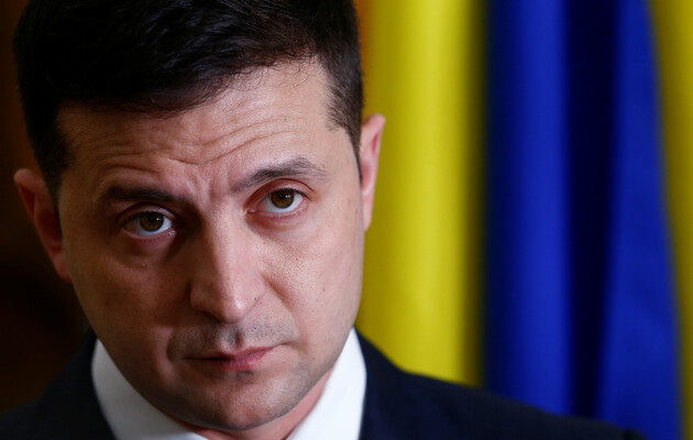 Соціологи розповіли, наскільки українці довіряють Зеленському та іншим політикам