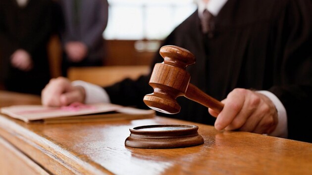 ВАКС засудив до понад 3 років суддю-хабарника із Дніпра