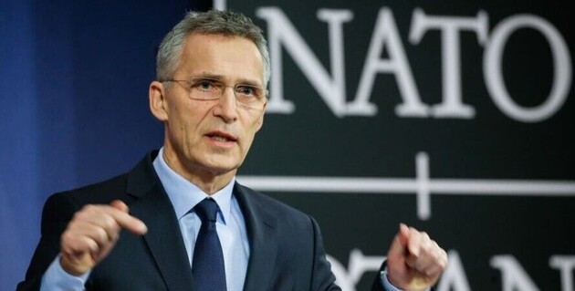 НАТО збільшить присутність в Чорному морі через дії Росії в Криму - Столтенберг 