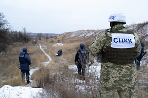 Украинские саперы обезвредили три сотни мин и снарядов в зоне ООС за сутки