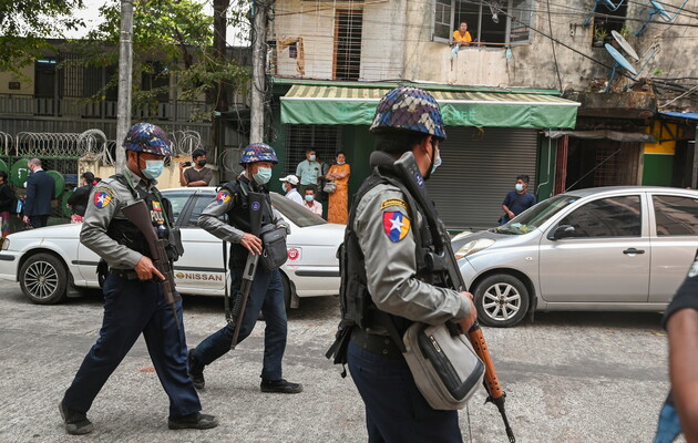 Число загиблих під час протестів в М'янмі перевищило 220 осіб 