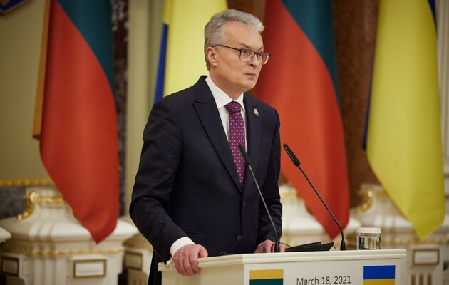 Президент Литвы в Раде: Крым - это Украина 