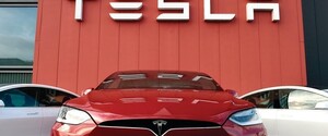 Ілон Маск заявив, що закриє Tesla, якщо її автомобілі будуть використовуватися для шпигунства 