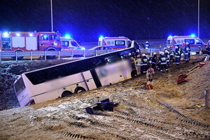 У Польщі знову потрапив в ДТП автобус з українцями, одна людина загинула 