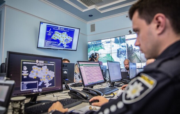  Поліція відзвітувала про роботу в день довиборів до Верховної Ради