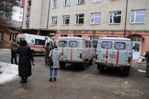 В Україні другий антирекорд шпиталізацій за місяць 