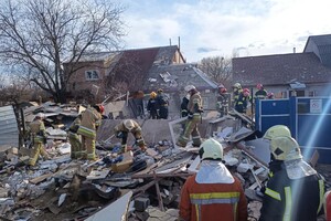 У Києві вибух газу зруйнував гараж і кілька будівель 