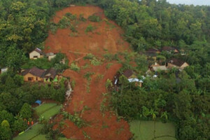 В Индонезии из-за оползней и селей погибли 52 человека