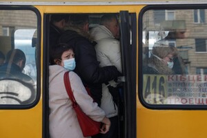 Аналітики попередили про наслідки обмежень для транспорту та дитсадків у Києві